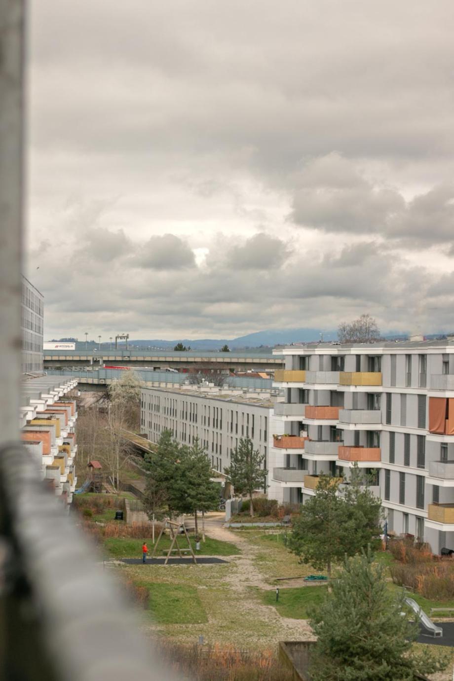 Special Einstein II Apartment Basel, Messe Kleinbasel 10-Star Εξωτερικό φωτογραφία