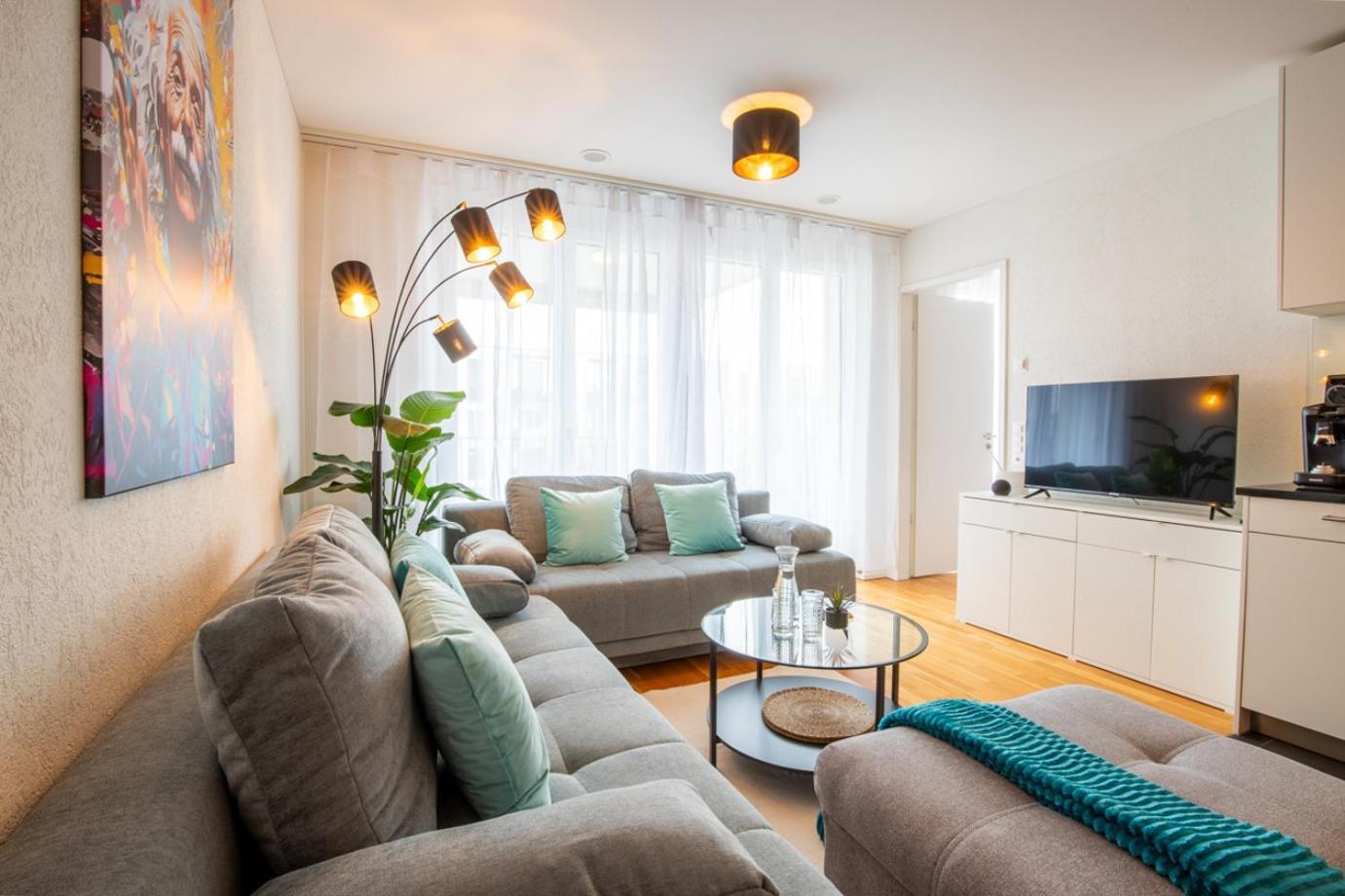 Special Einstein II Apartment Basel, Messe Kleinbasel 10-Star Εξωτερικό φωτογραφία